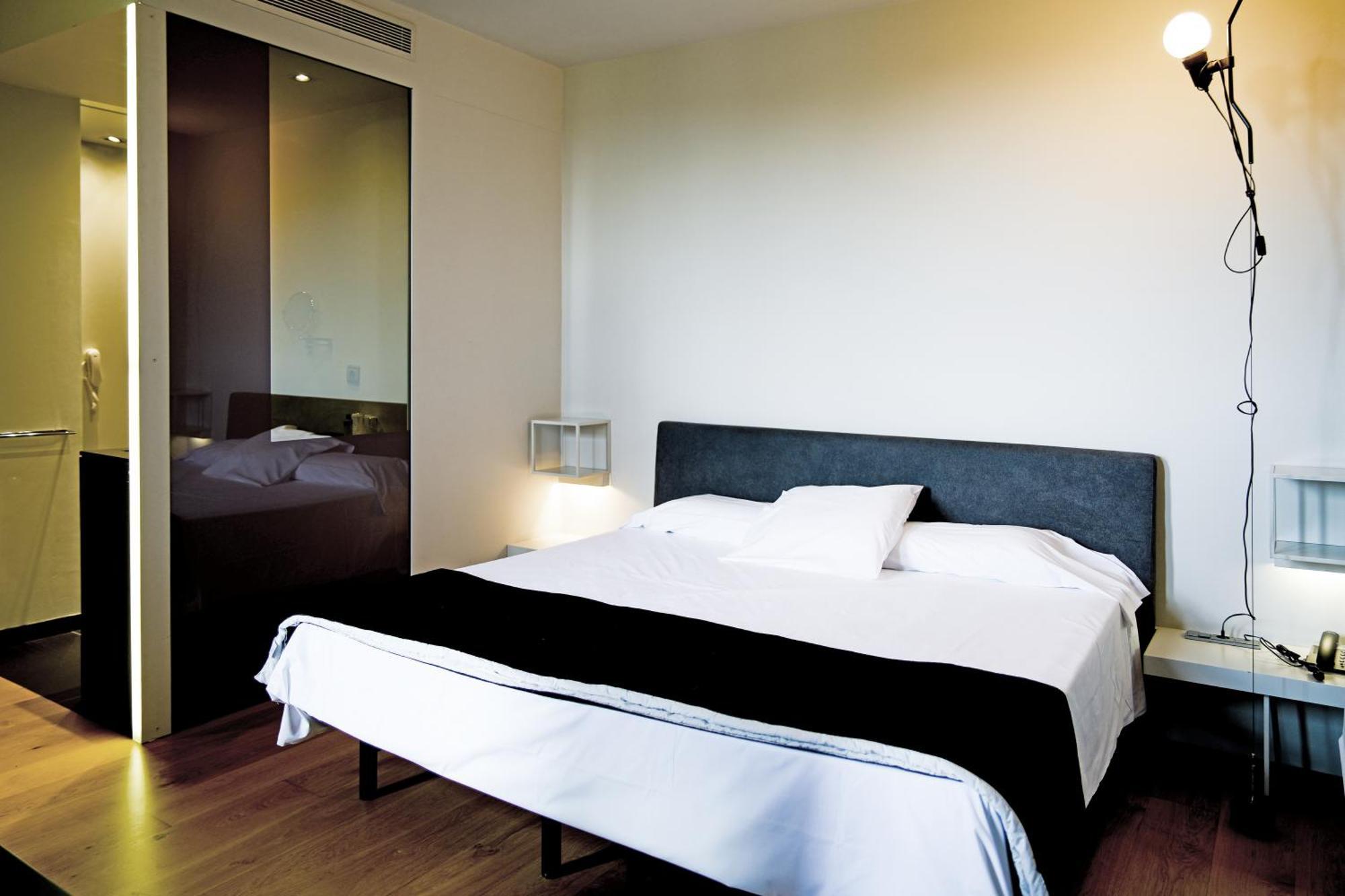Blu Hotel Almansa